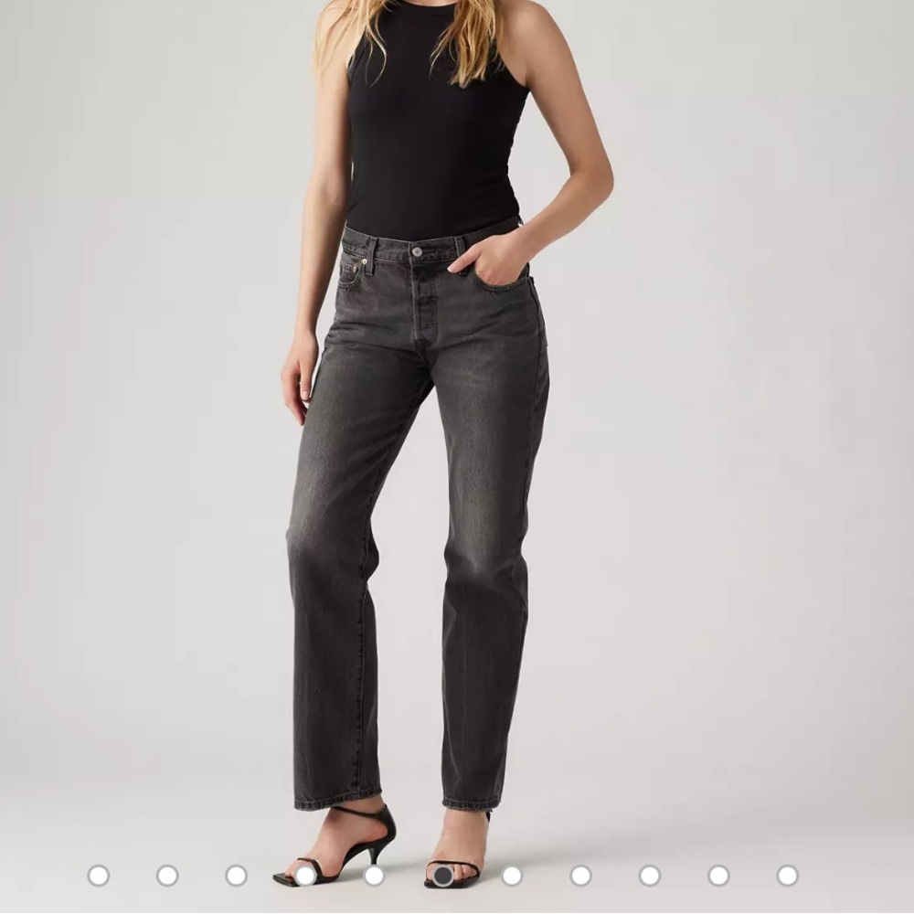 Levi’s 501 90s mid rise